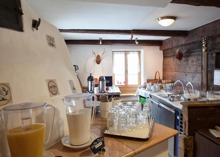 Alte Post By Mountain